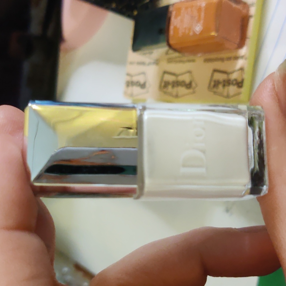 Dior nail polish mini 7ml- 5 colors available